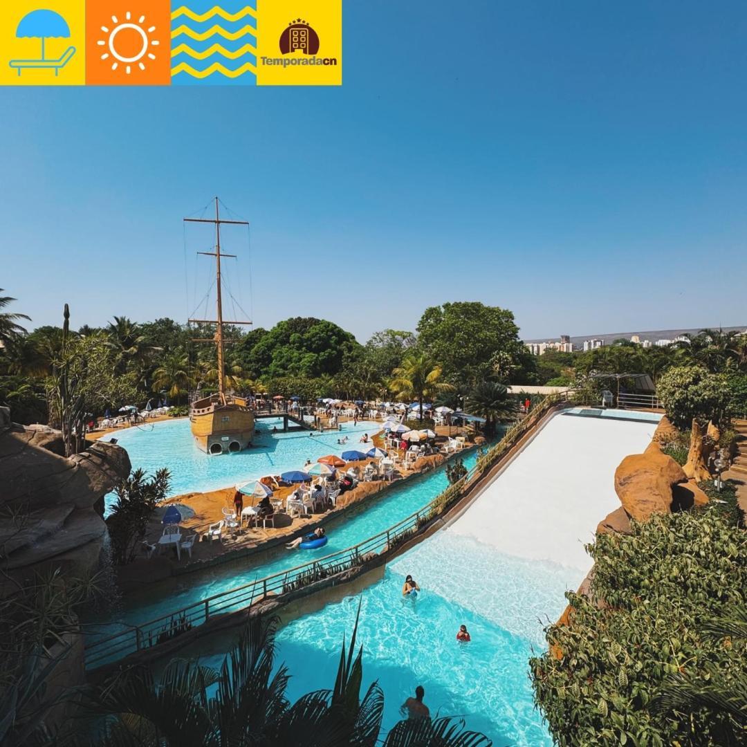 Piazza Com Acesso Ao Acqua Park Aparthotel Caldas Novas Exterior foto